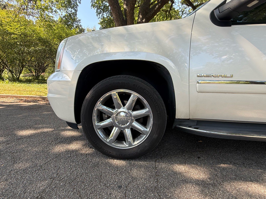 2012 GMC Yukon Image 27