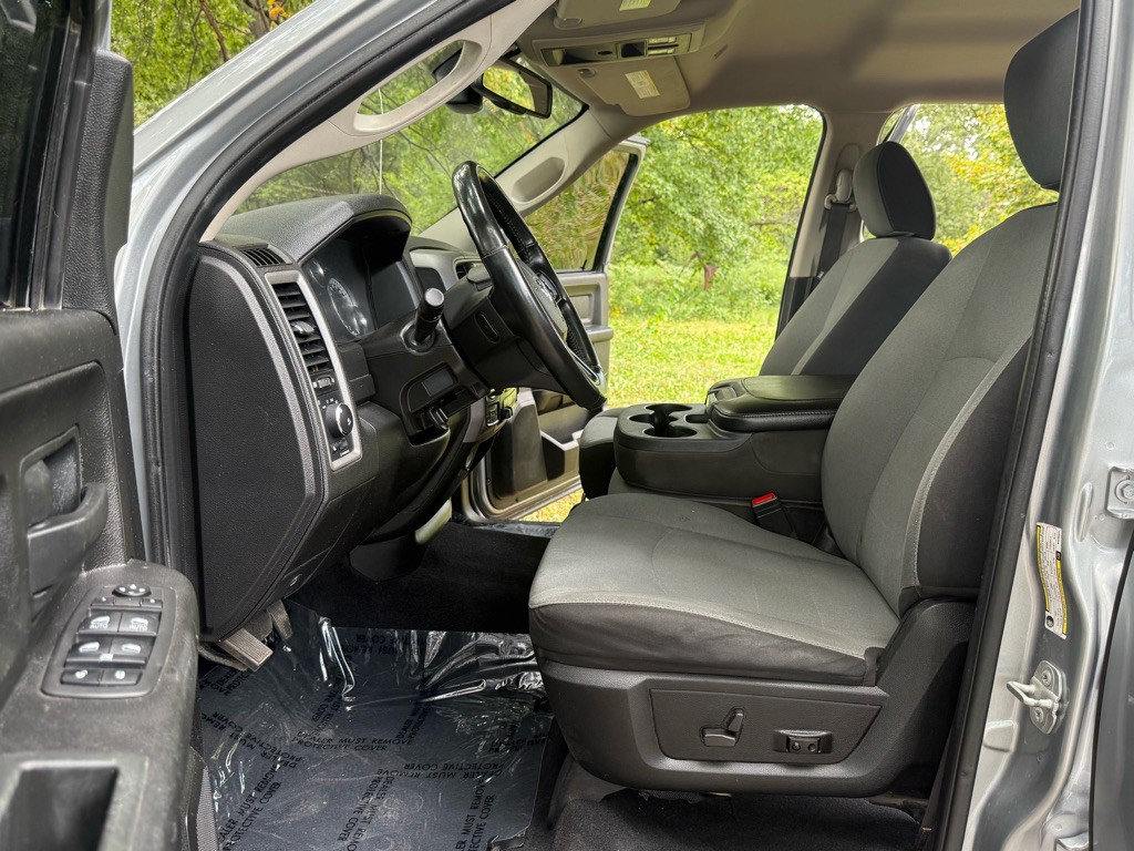 2022 RAM 1500 Image 10