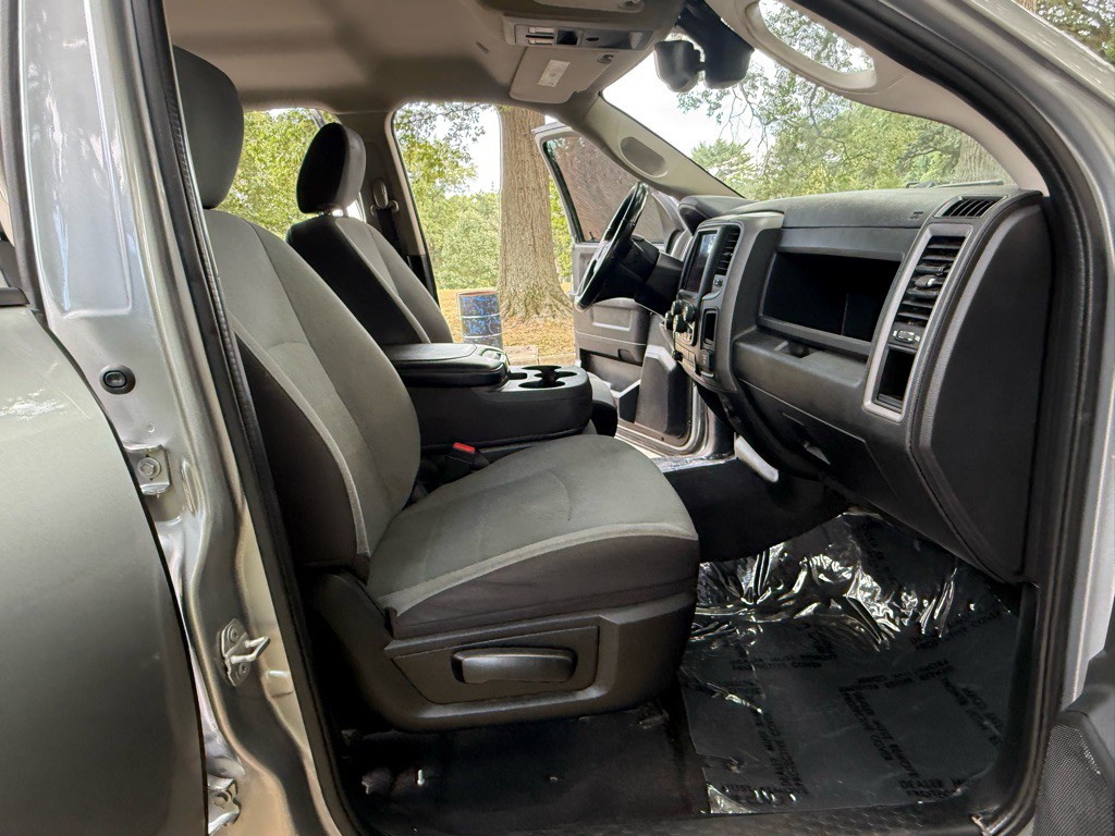 2022 RAM 1500 Image 12