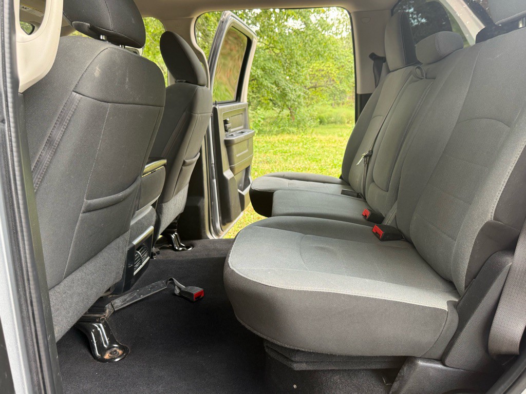 2022 RAM 1500 Image 21