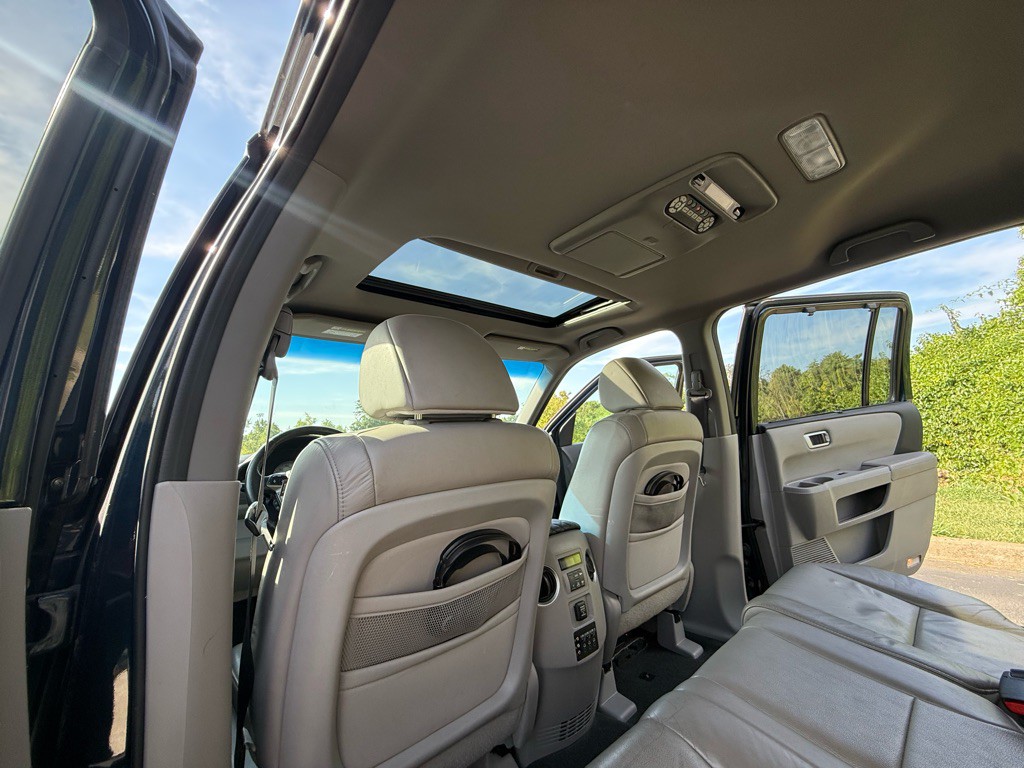 2011 Honda Pilot Image 25