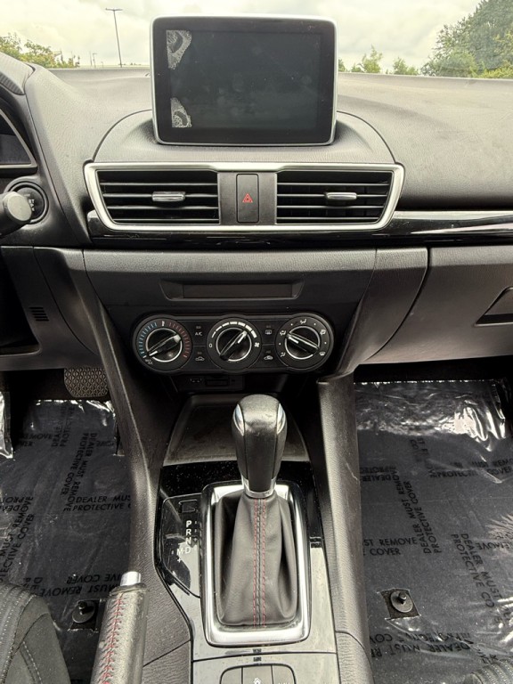 2016 Mazda Mazda3 Image 14