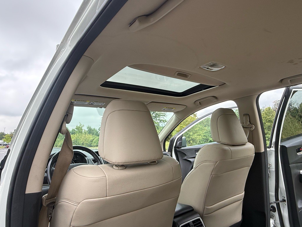 2015 Honda CR-V Image 20