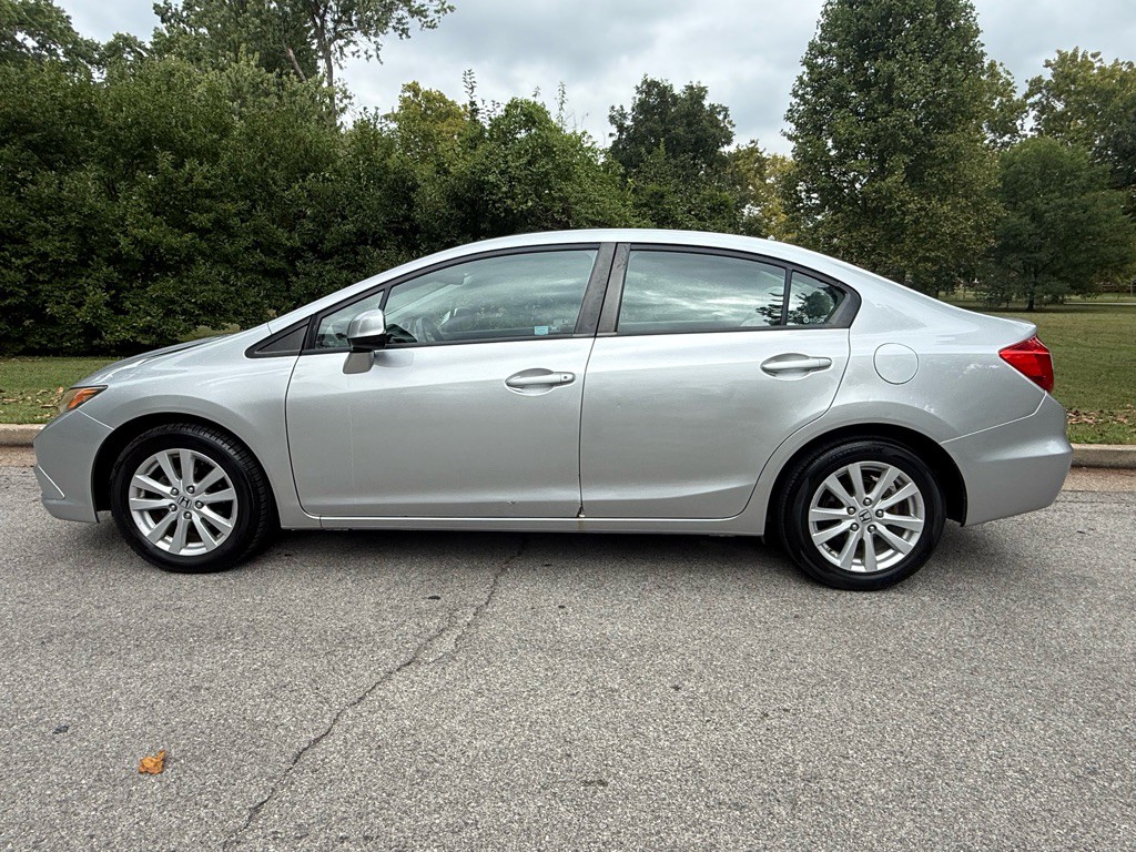 2012 Honda Civic Image 3