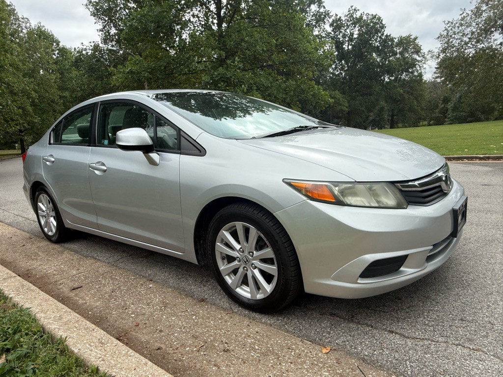 2012 Honda Civic Image 4