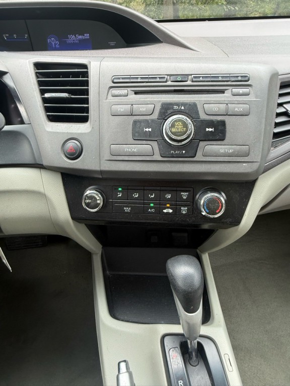 2012 Honda Civic Image 17