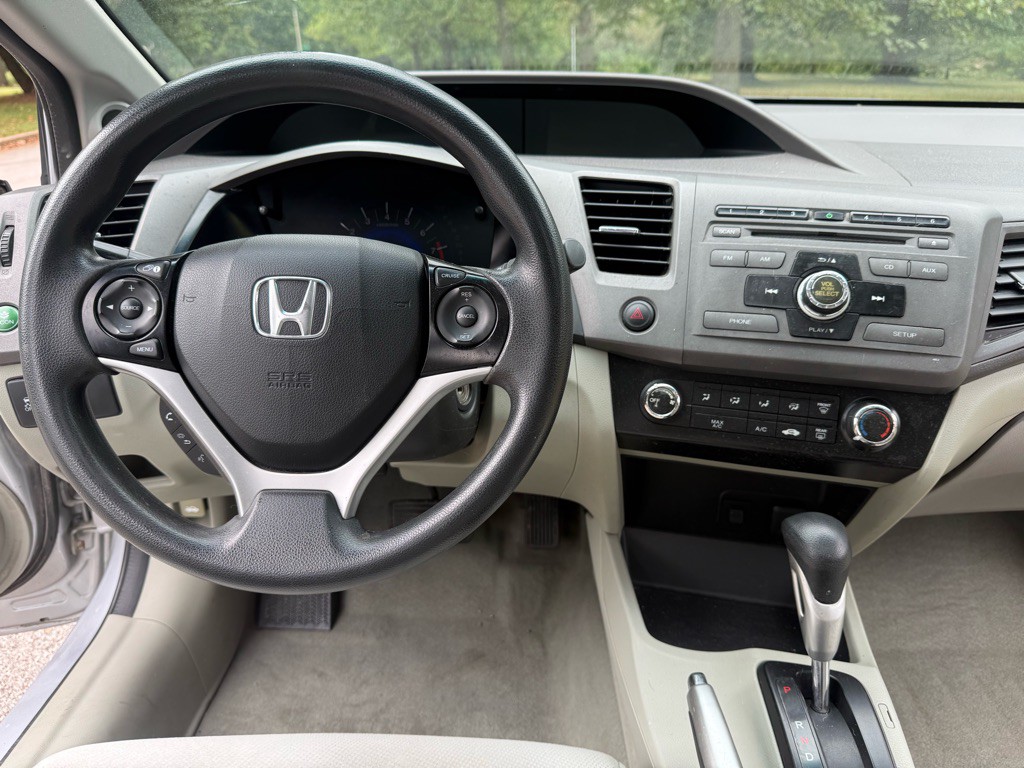 2012 Honda Civic Image 18