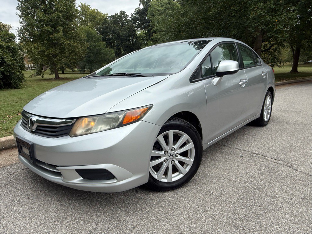 2012 Honda Civic Image 25