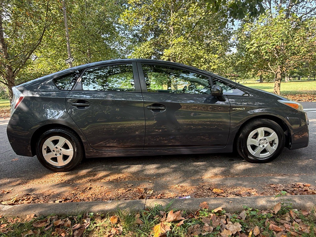 2010 Toyota Prius Image 6