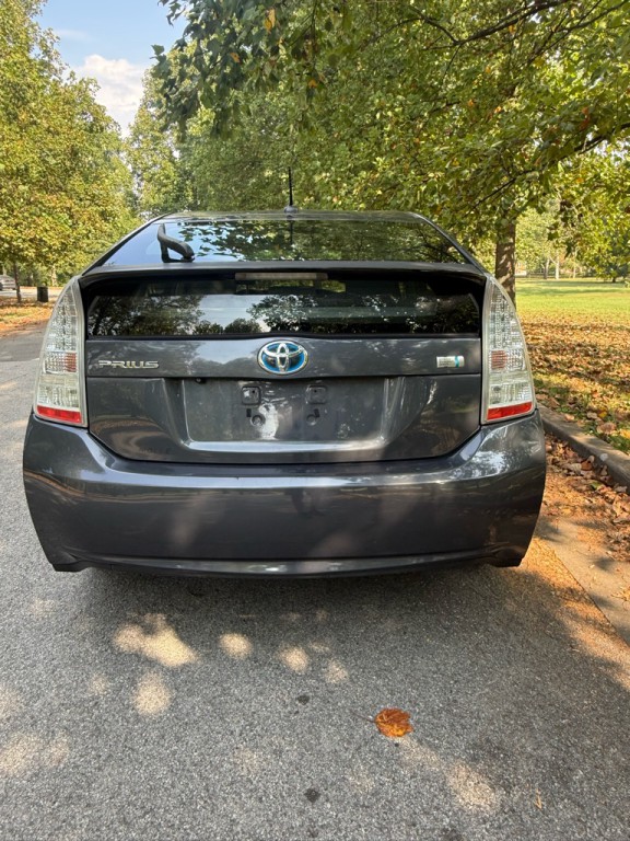 2010 Toyota Prius Image 8