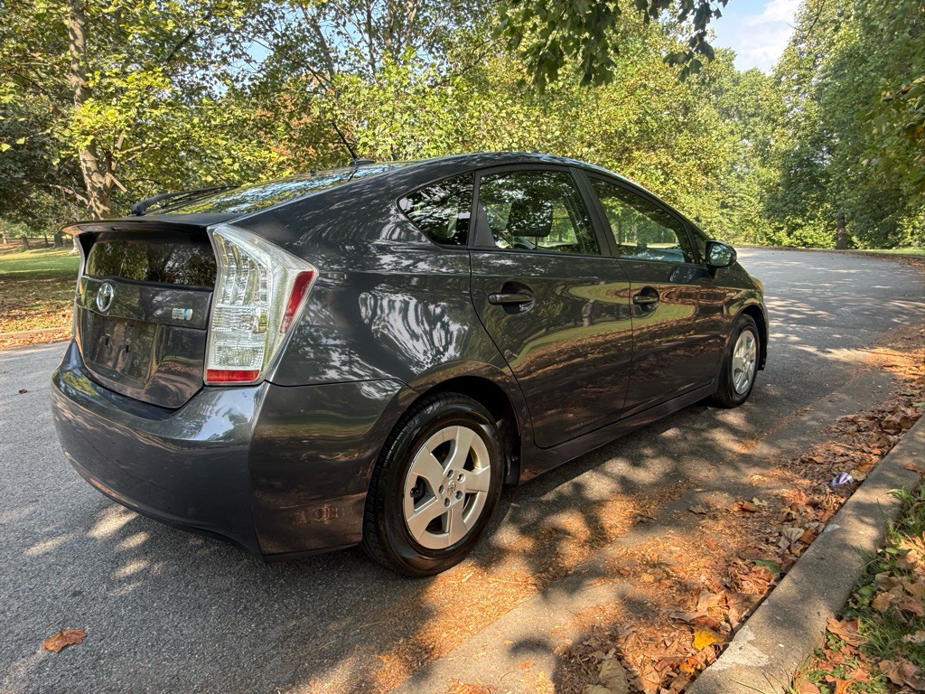 2010 Toyota Prius Image 9