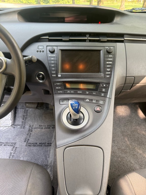 2010 Toyota Prius Image 14