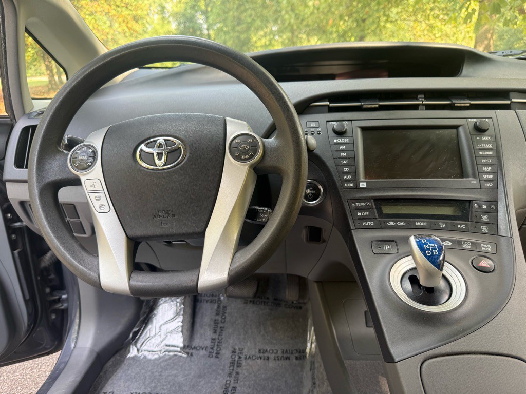 2010 Toyota Prius Image 19