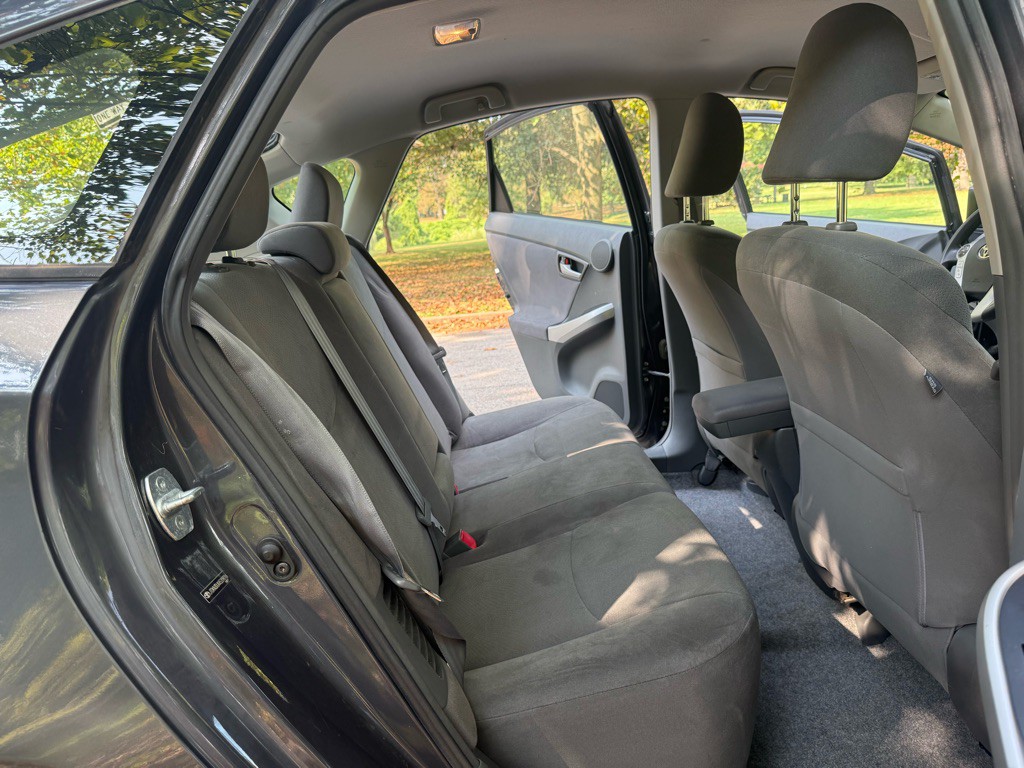 2010 Toyota Prius Image 20