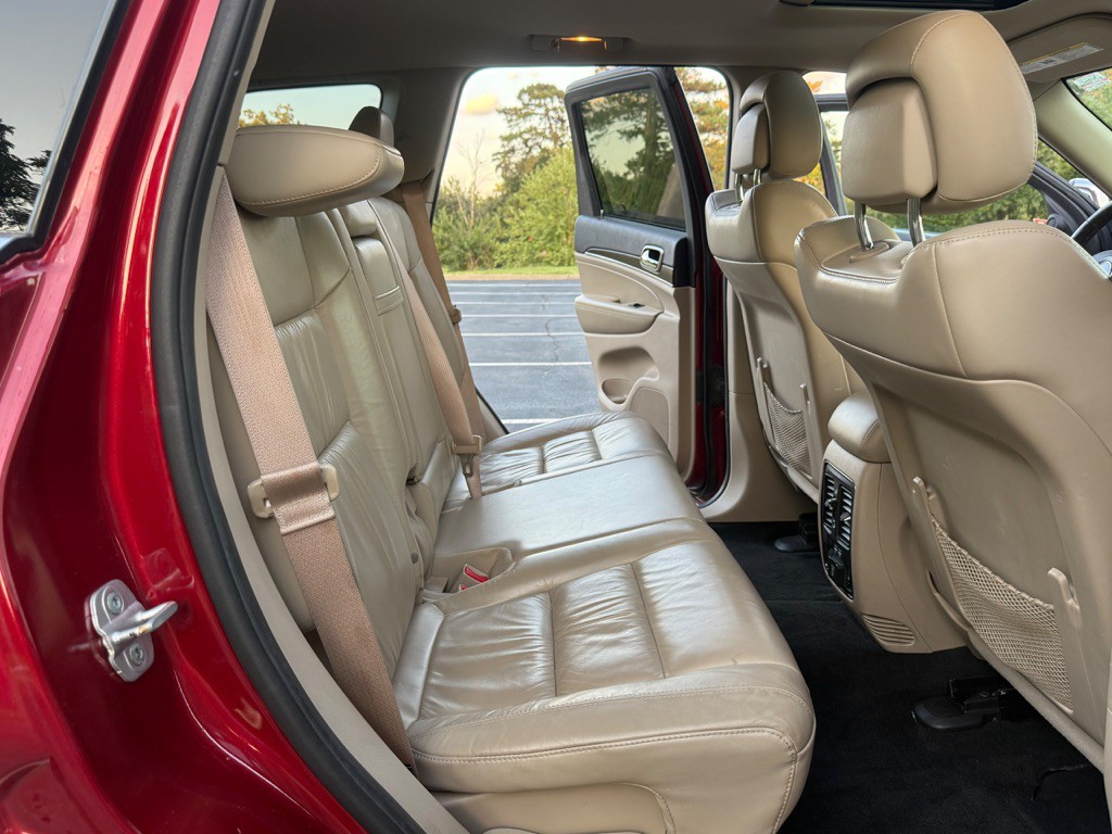 2014 Jeep Grand Cherokee Image 19