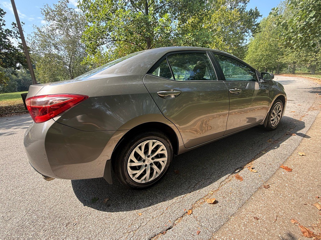 2019 Toyota Corolla Image 9