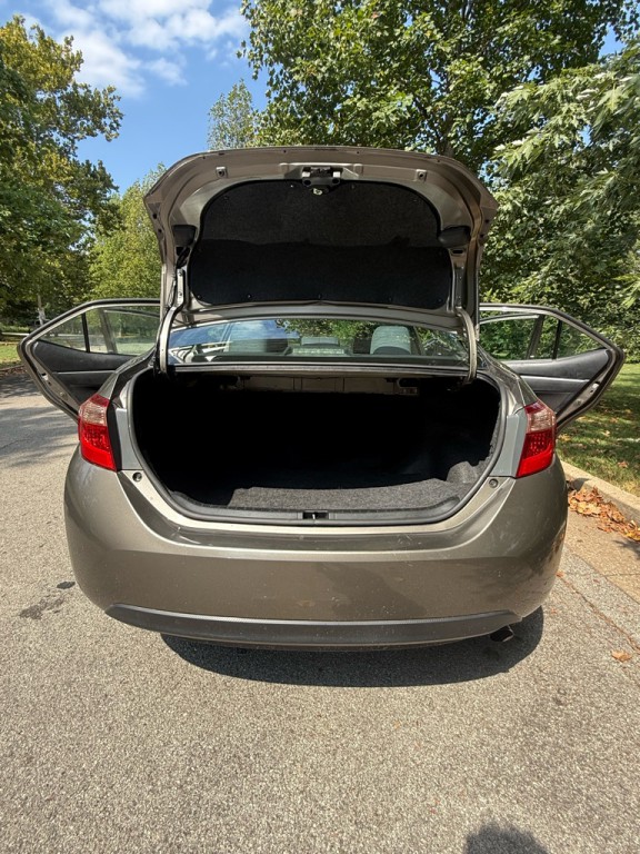 2019 Toyota Corolla Image 23