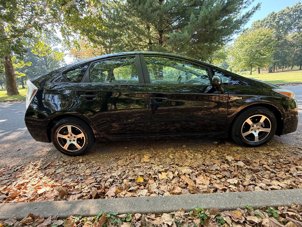 2010 Toyota Prius Image 6