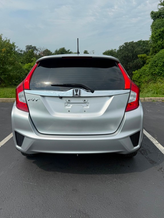 2015 Honda Fit Image 8