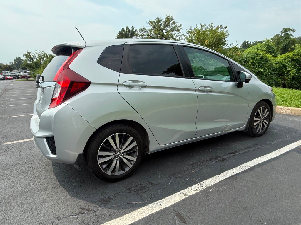 2015 Honda Fit Image 9