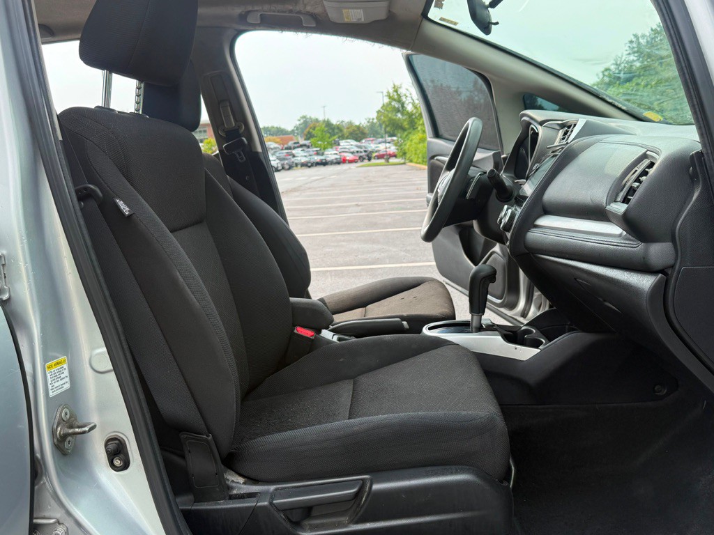 2015 Honda Fit Image 12