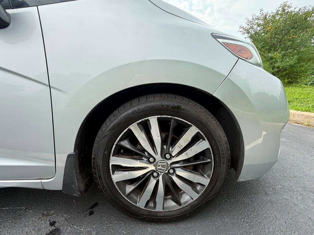 2015 Honda Fit Image 23
