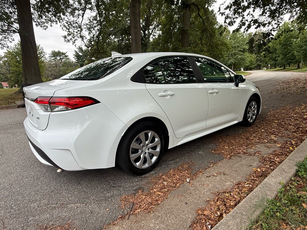 2021 Toyota Corolla Image 9