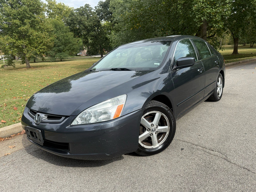 2004 Honda Accord Image 24