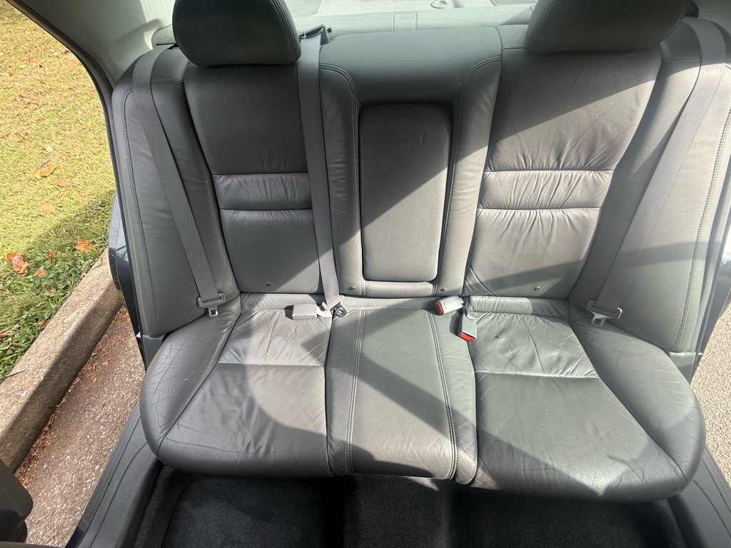 2004 Honda Accord Image 21