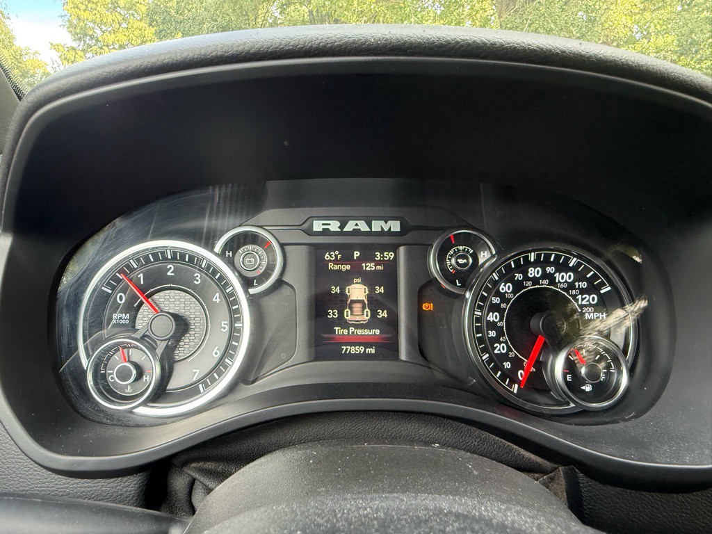 2021 RAM 1500 Image 17