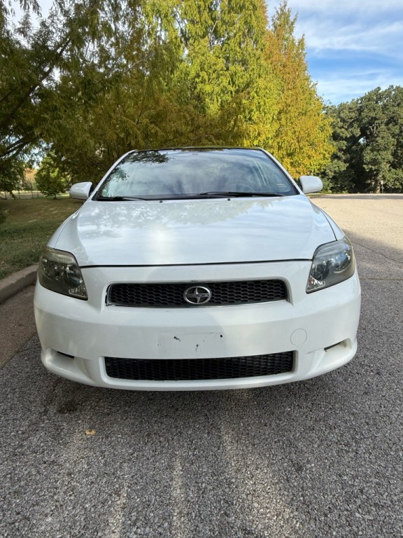 2005 Scion tC Image 2