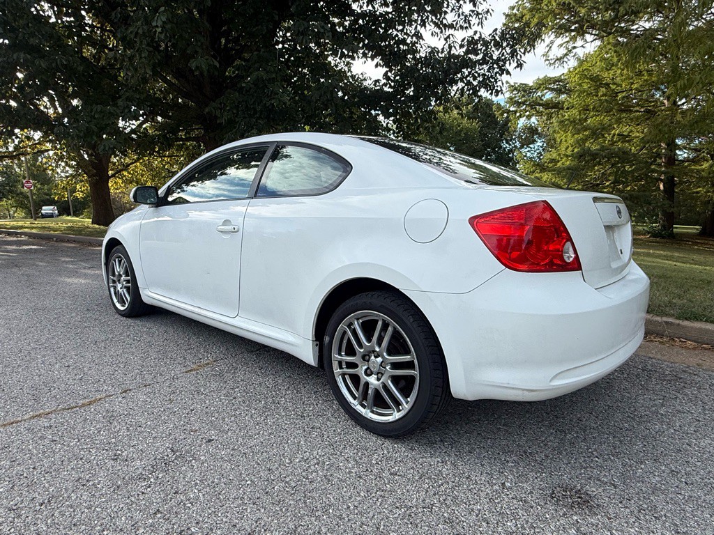 2005 Scion tC Image 7