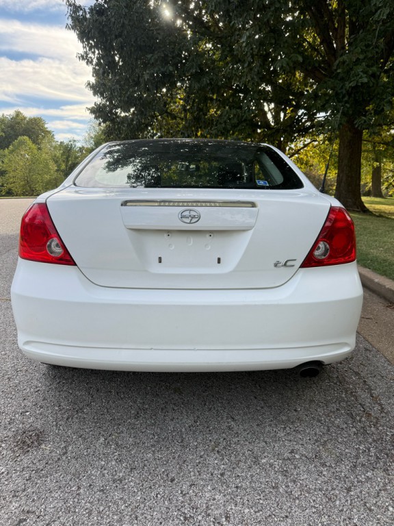 2005 Scion tC Image 8