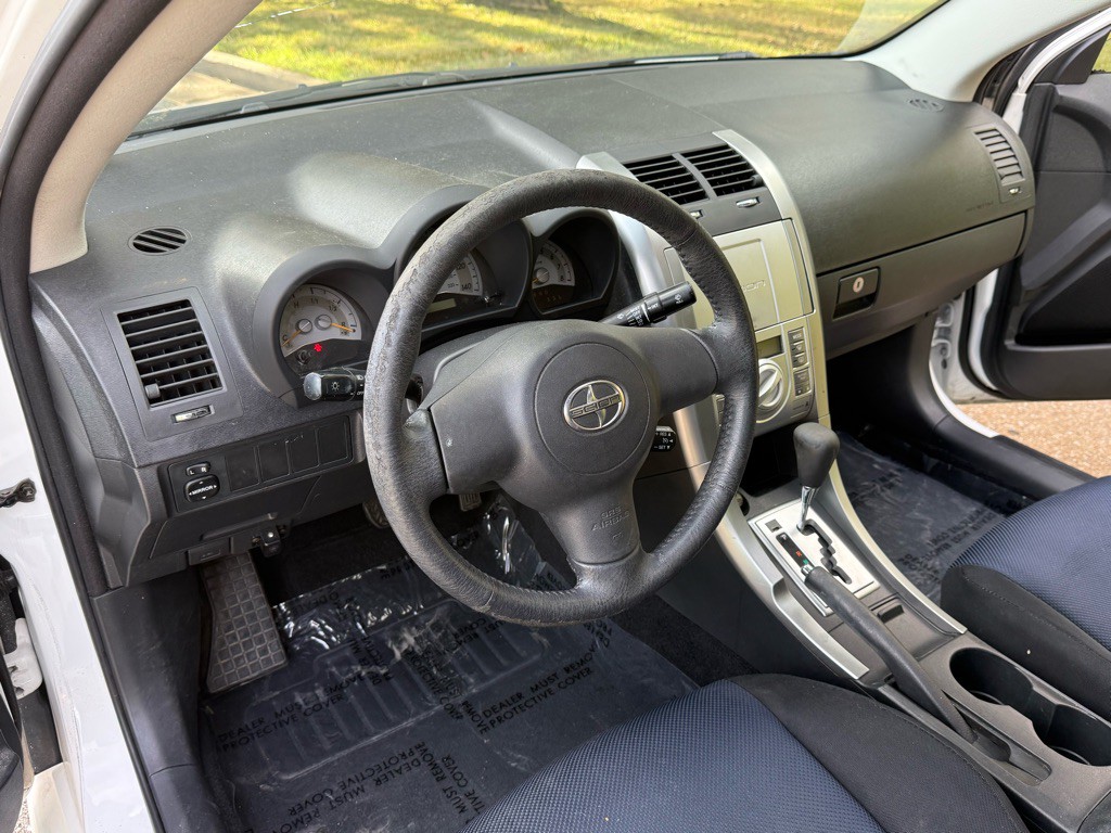 2005 Scion tC Image 13
