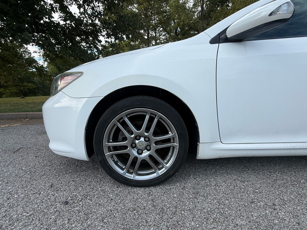 2005 Scion tC Image 22