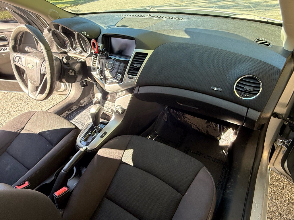 2016 Chevrolet Cruze Image 15