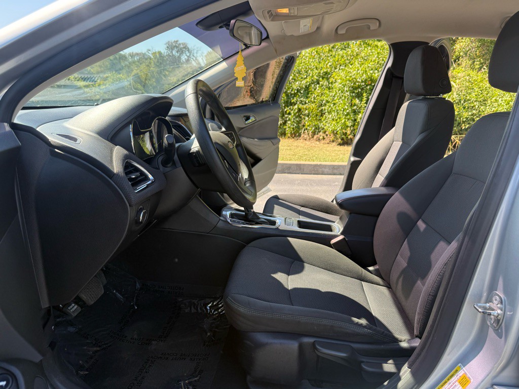 2017 Chevrolet Cruze Image 10