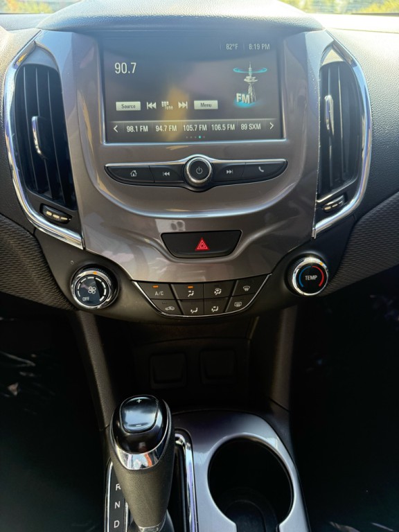 2017 Chevrolet Cruze Image 18