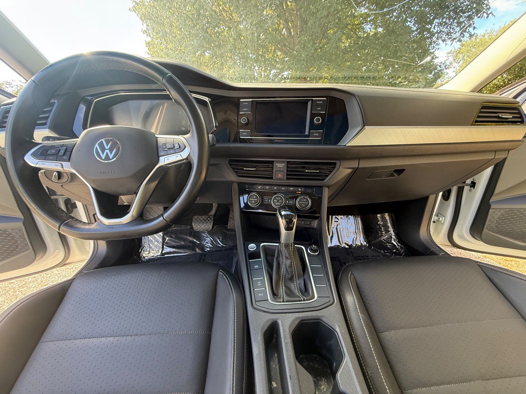 2023 Volkswagen Jetta Image 8