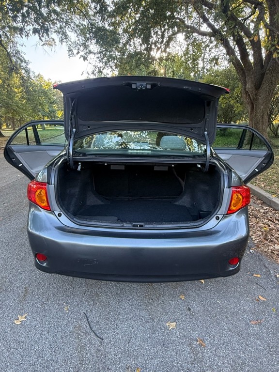 2010 Toyota Corolla Image 23