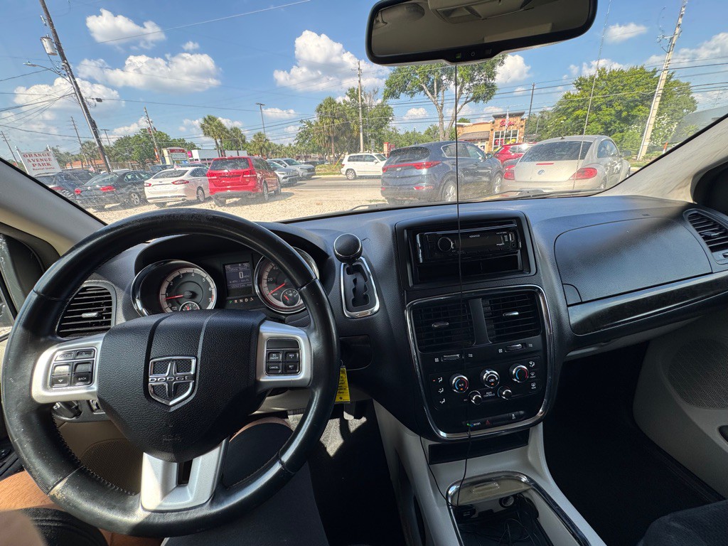 2016 Dodge Grand Caravan Image 11