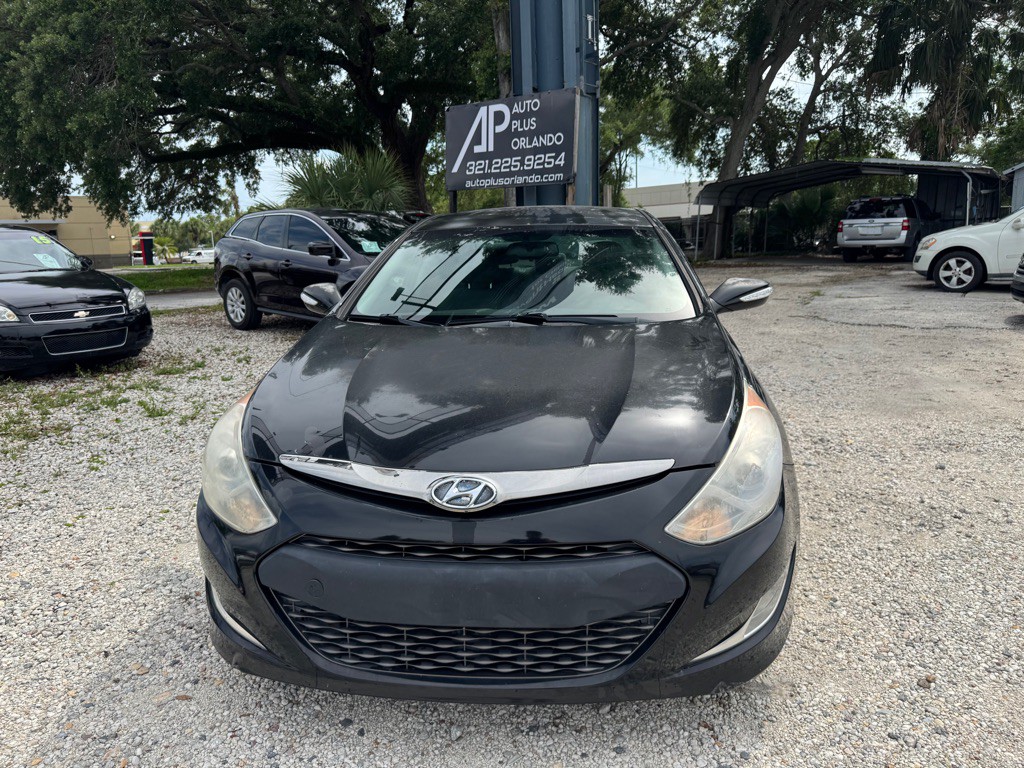 2015 Hyundai Sonata Image 2