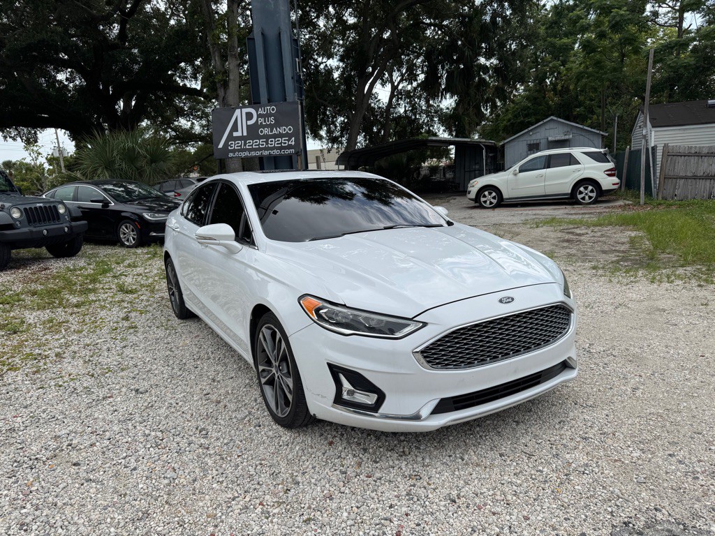 2020 Ford Fusion Image 1