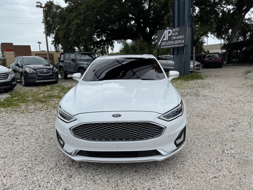 2020 Ford Fusion Image 2