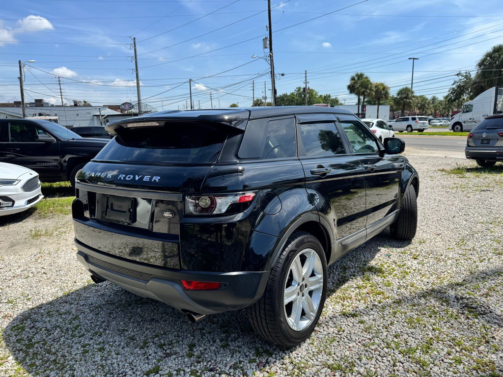 2013 Land Rover Range Rover Evoque Image 9