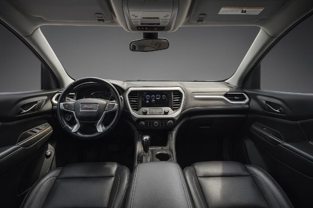 2018 GMC Acadia Image 4