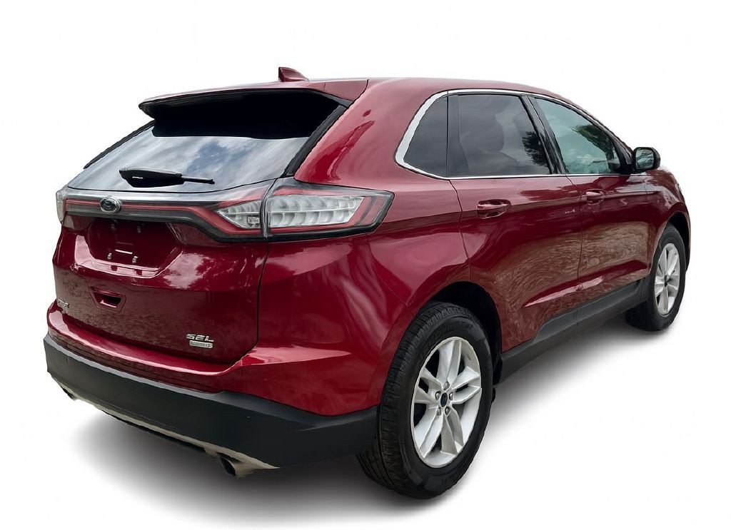 2016 Ford Edge Image 2