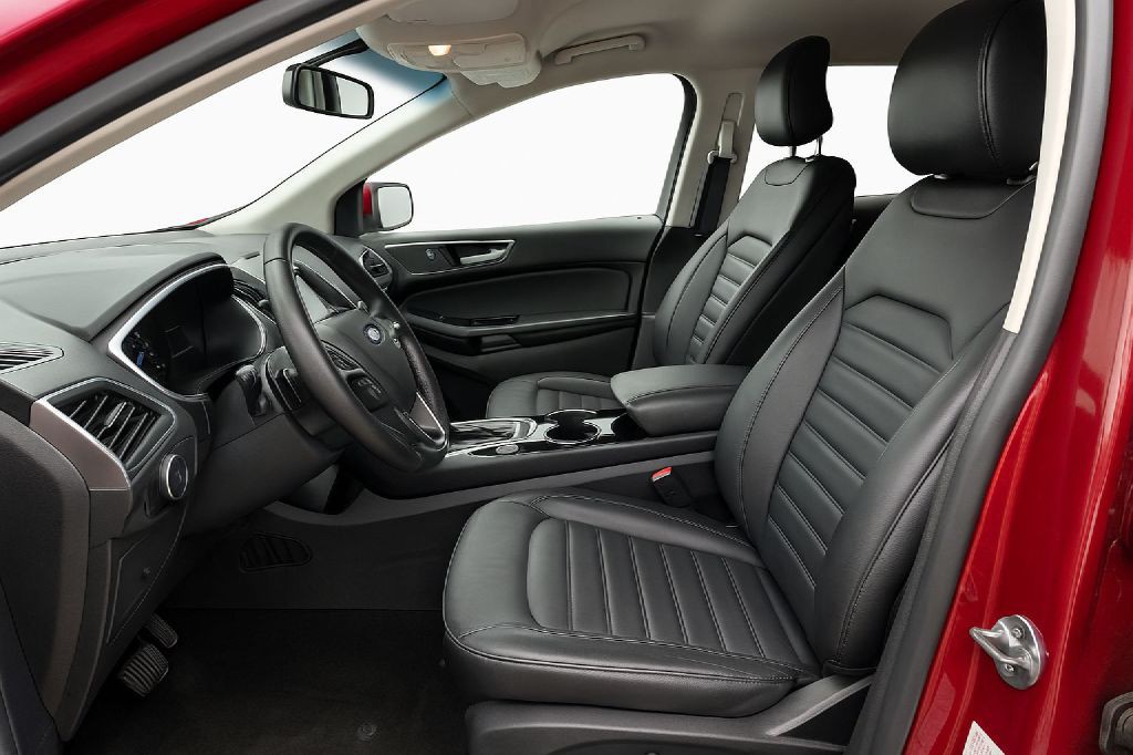 2016 Ford Edge Image 4