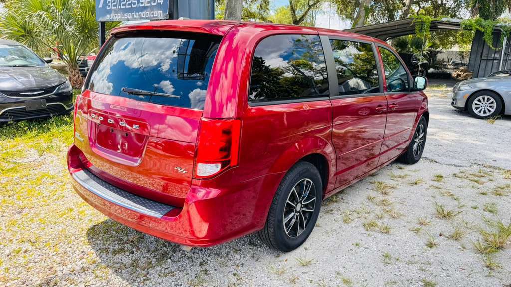 2015 Dodge Grand Caravan Image 4