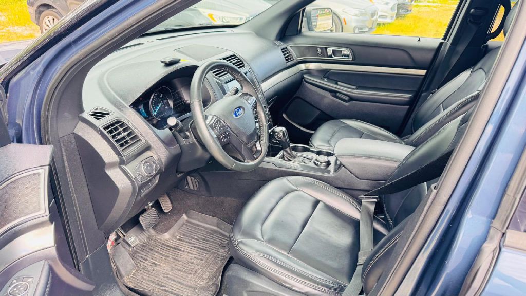 2019 Ford Explorer Image 6